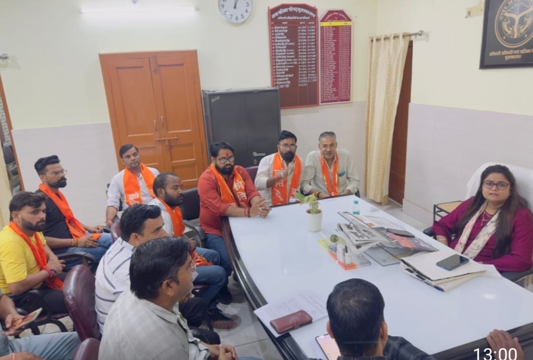 मुज़फ्फरनगर की बदहाली पर भड़की क्रांतिसेना, 15 दिन में कार्रवाई न होने पर घेराव की चेतावनी