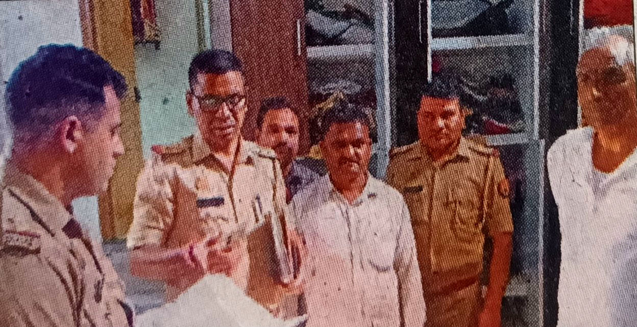 सहारनपुर में सगाई समारोह में गया था परिवार, पीछे से बंद मकान में चोरों ने 7 लाख नकद और जेवर उड़ा लिए,पुलिस जांच में जुटी