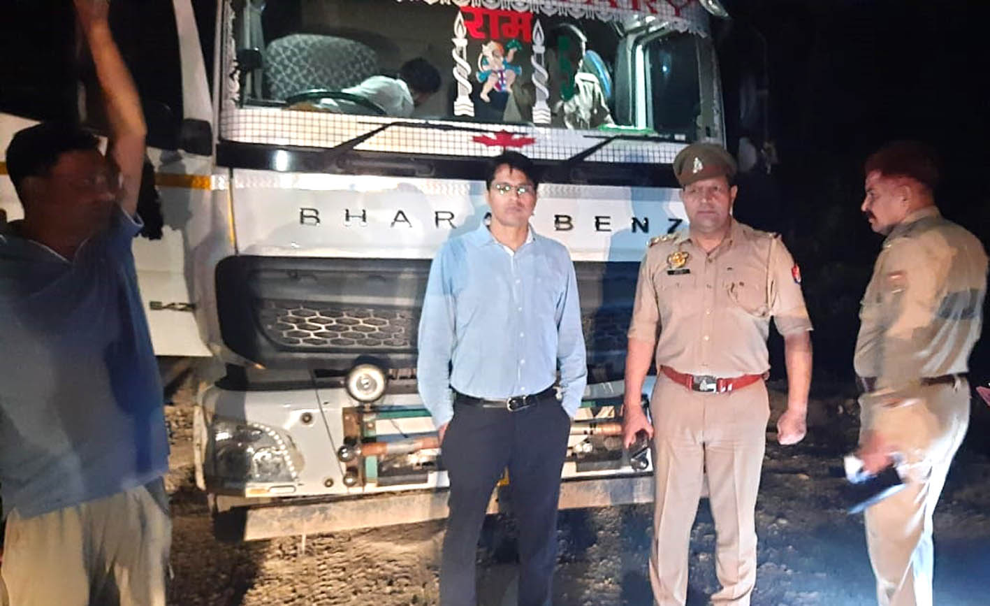 सहारनपुर में अवैध खनन पर कड़ी कार्रवाई: 7 वाहन सीज, रेकी में लगी स्विफ्ट कार जब्त