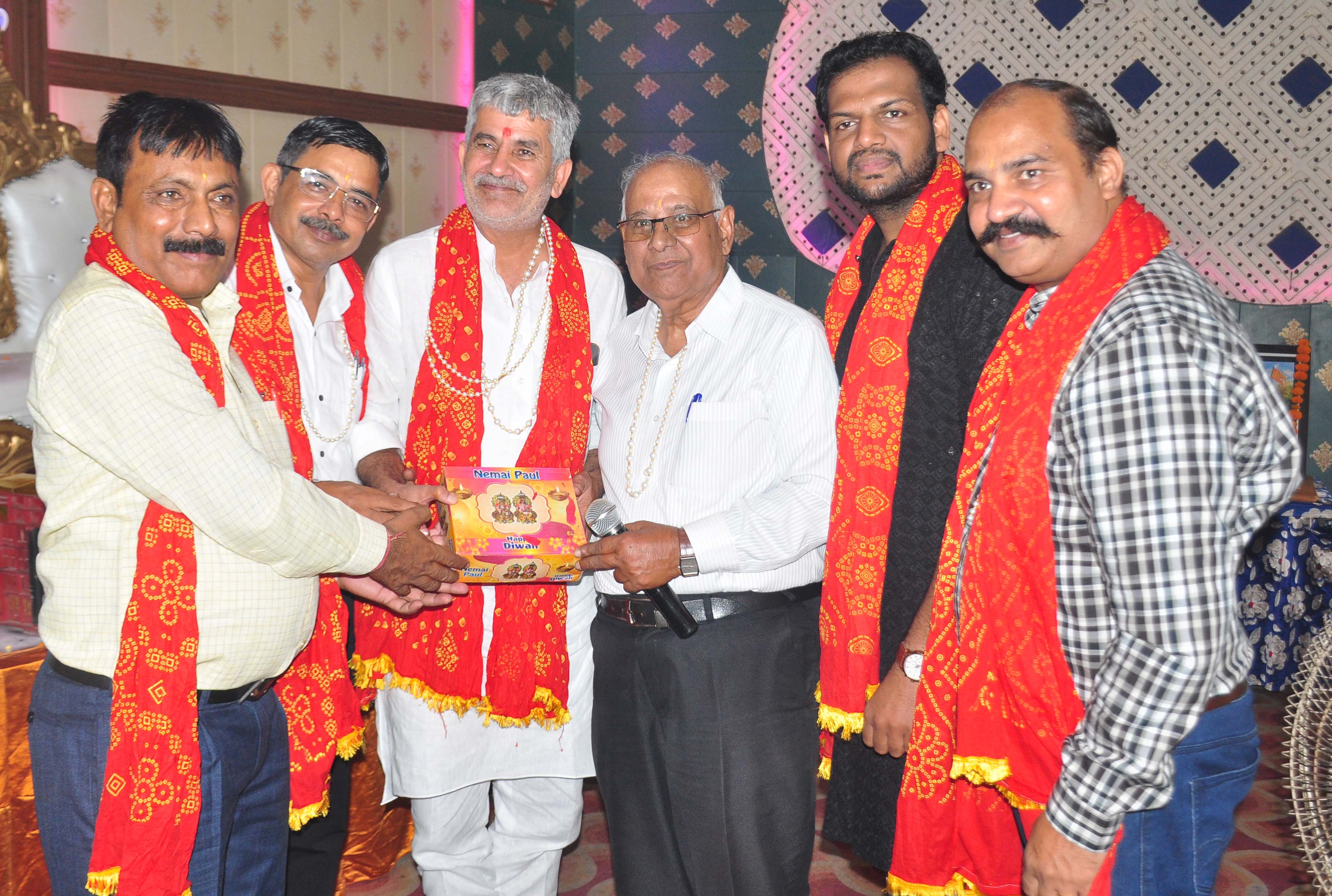 शामली में भारत विकास परिषद अमृत द्वारा दीपावली मिलन समारोह आयोजित, सांस्कृतिक प्रस्तुतियों ने मोहा मन