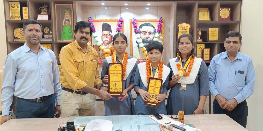 शामली की बालिकाओं ने 36वीं जूडो एवं कुराश प्रतियोगिता में जीते स्वर्ण और रजत पदक, क्षेत्र का नाम किया रोशन