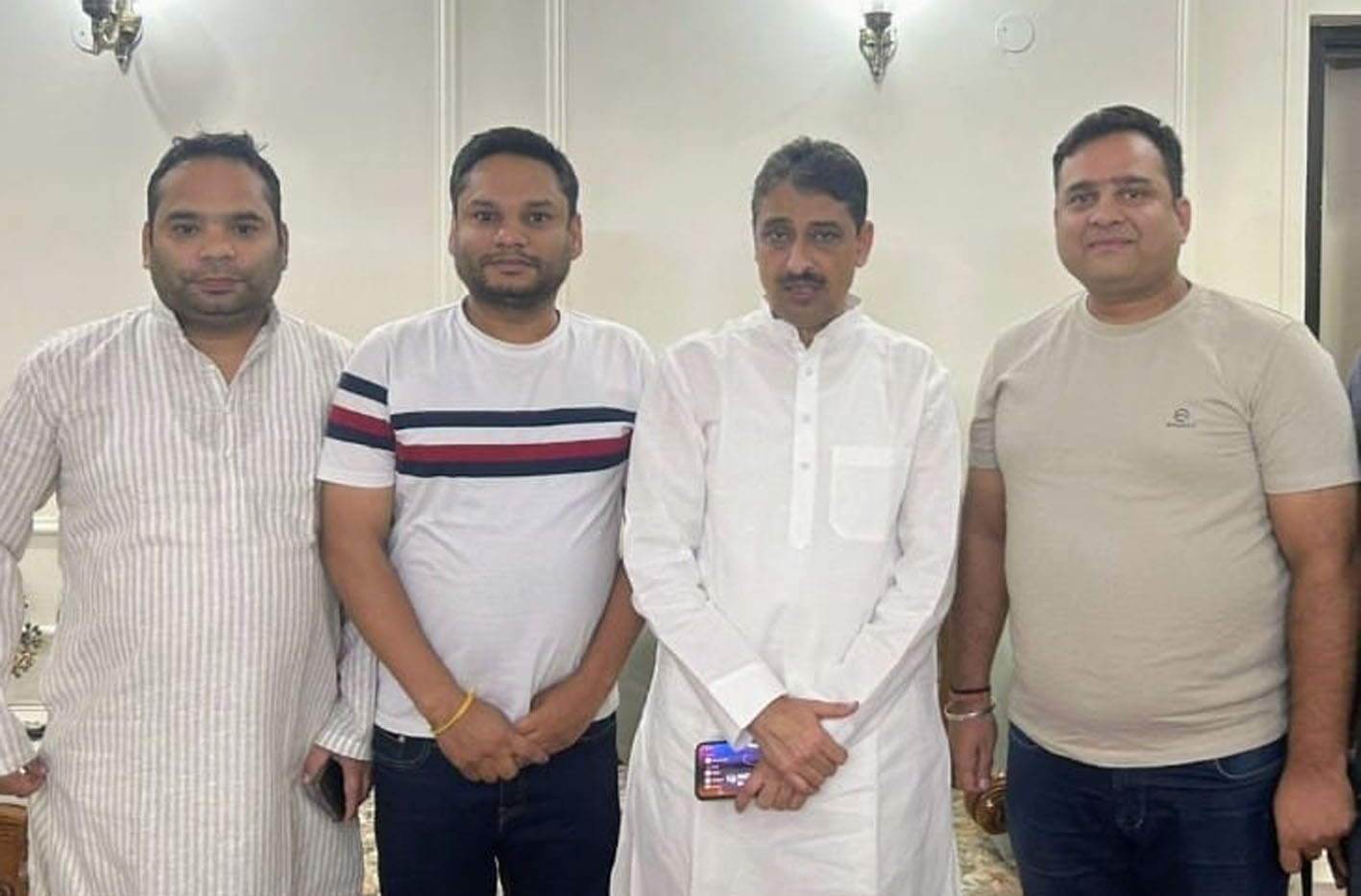 सहारनपुर: बैंक अधिकारियों ने सांसद इमरान मसूद से मुलाकात कर पुरानी पेंशन बहाली और वेतन आयोग गठन की मांगे रखीं