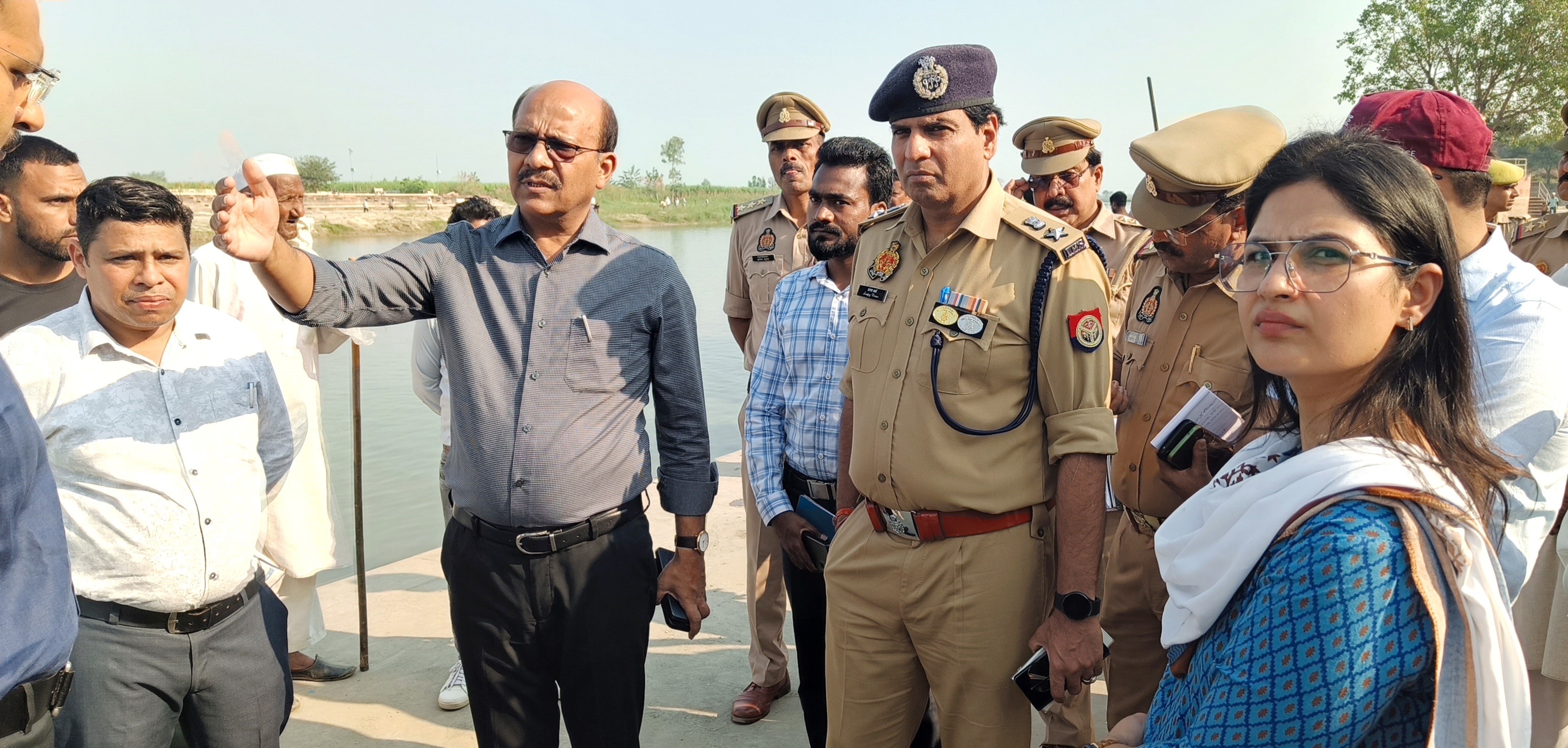 शुकतीर्थ गंगा स्नान मेले की तैयारियां तेज: डीएम-एसएसपी ने किया विभिन्न घाटों का निरीक्षण, सुरक्षा और सुविधाओं पर जीरो टॉलरेंस की नीति