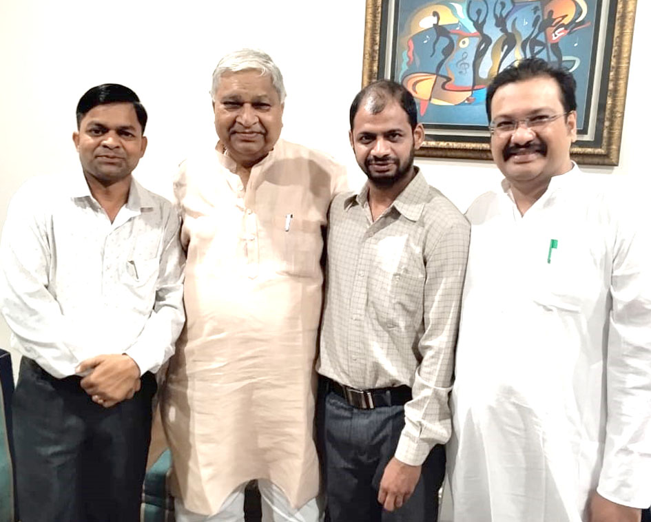 सहारनपुर: भाजपा एनजीओ प्रकोष्ठ ने विधान परिषद सदस्य दिनेश गोयल से की शिष्टाचार भेंट, चुनाव रणनीति पर चर्चा