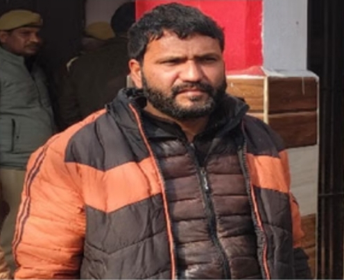 संभल हिंसा: मुल्ला अफरोज पर एनएसए की कार्रवाई, विदेशी हथियारों से गोलीबारी का आरोप