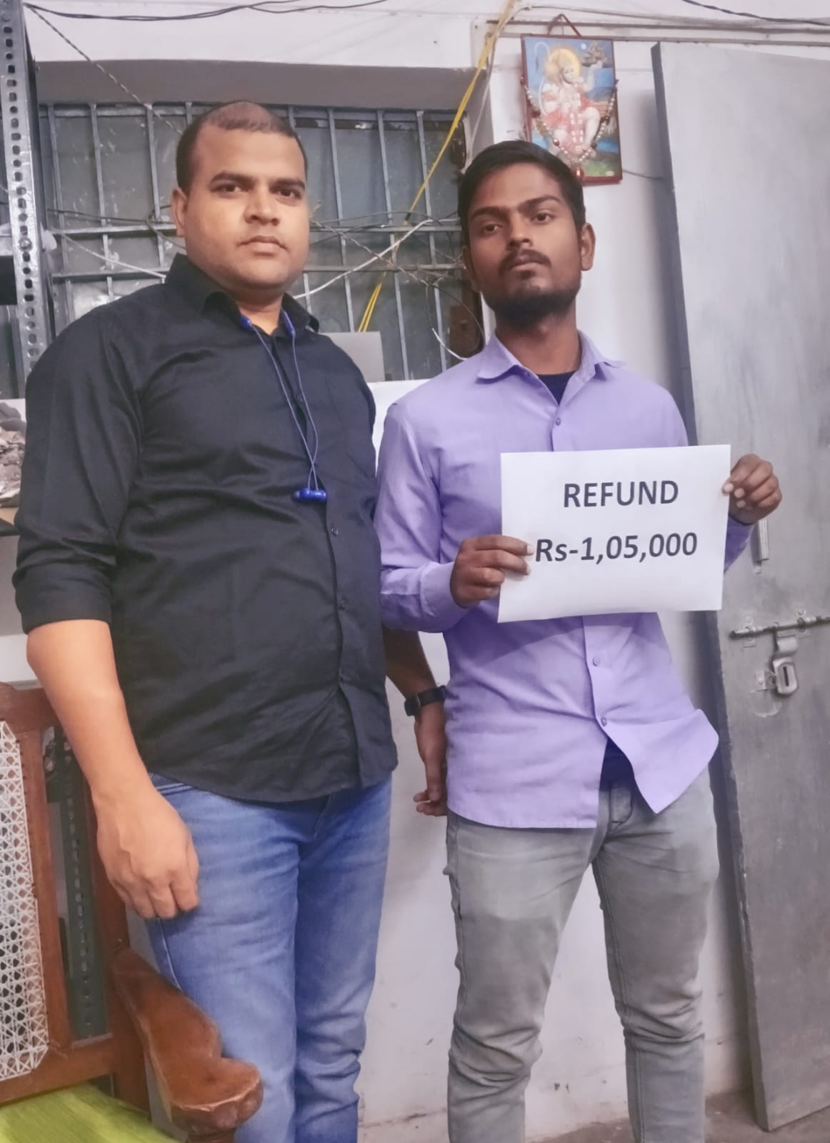 मीरजापुर पुलिस ने साइबर धोखाधड़ी के ₹1,05,000 की रकम पीड़ित को वापस कर बड़ी सफलता हासिल की