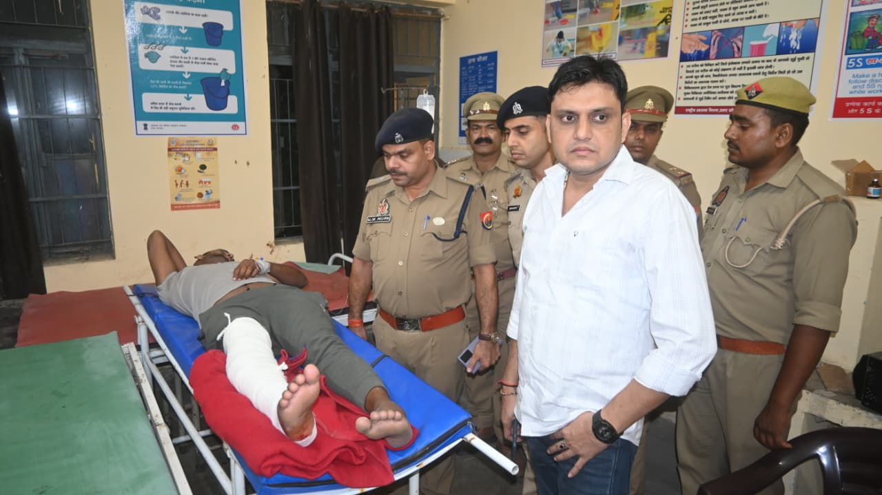 औरैया में पुलिस मुठभेड़ में ₹25,000 का इनामी बदमाश गिरफ्तार, तमंचा और बाइक बरामद