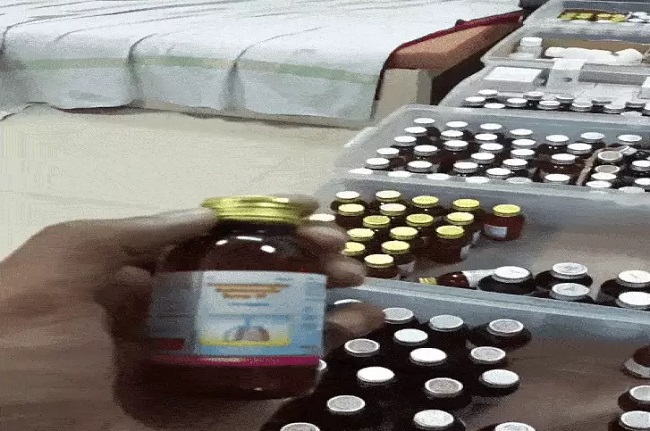 'कोल्ड्रिफ कफ सिरप' पीने से नौ बच्चों की मौत, जांच में हुआ खुलासा, प्रोडक्शन बैन