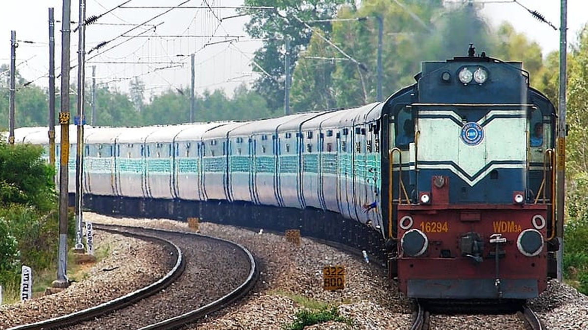 त्योहारी सीजन में रेलवे का बड़ा ऐलान: अजमेर मंडल से 25 अक्टूबर को चलेंगी 12 स्पेशल ट्रेनें, यात्रियों के लिए खास इंतजाम