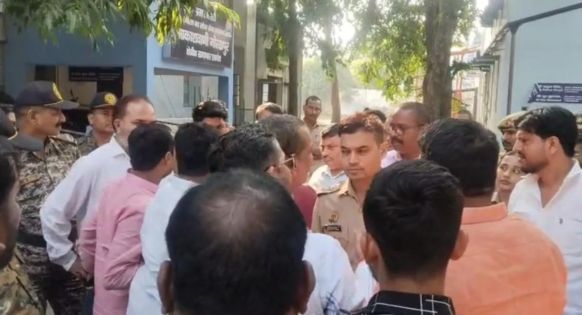 गोरखपुर में भाजपा नेता को बंधक बनाकर पीटा, सिक्योरिटी इंचार्ज समेत 4 पर मुकदमा दर्ज, मुख्य आरोपी हिरासत में