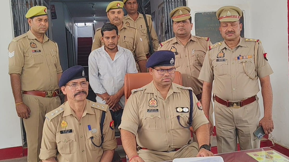 प्रेम, ब्लैकमेलिंग और खूनी अंजाम: अमरोहा में महिला हत्याकांड का 24 घंटे में खुलासा, 3 लाख की डिमांड बनी मौत की वजह