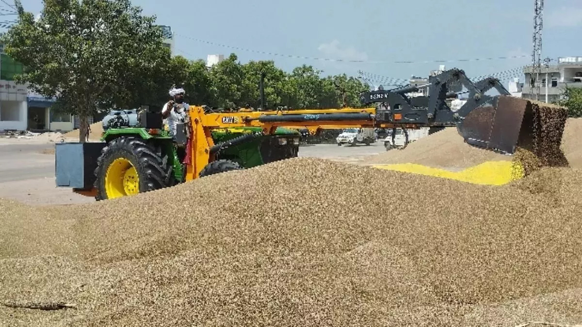 भाजपा शासन में किसानों की हालत दयनीय, मंदर सिंह ने MSP और वित्तीय नुकसान पर उठाए सवाल