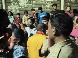 'जो राम को लाए हैं' गाने को लेकर बवाल: मां की ज्योति यात्रा में पथराव, 3 घायल, दो हिरासत में