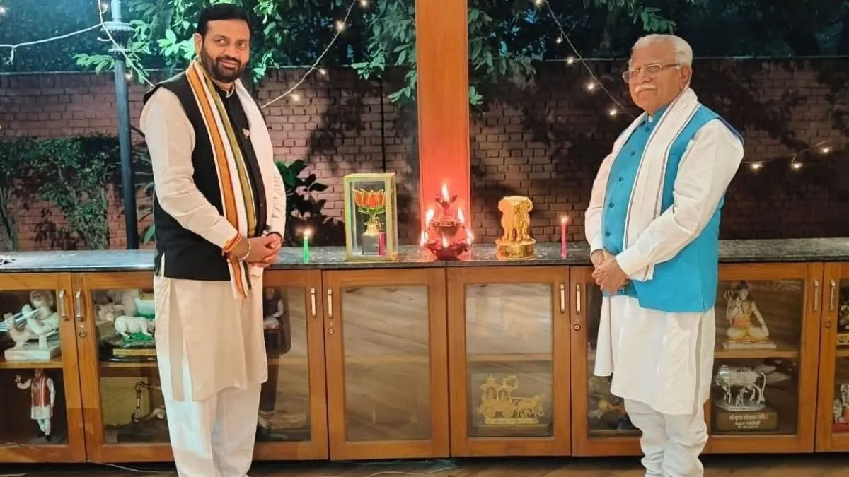 ‘स्वदेशी दीपों से जगमगाएगा हरियाणा’: सीएम नायब सैनी और मनोहर लाल का हरित दीवाली पर बड़ा संदेश – अपनाएं लोकल, छोड़ें पॉल्यूशन