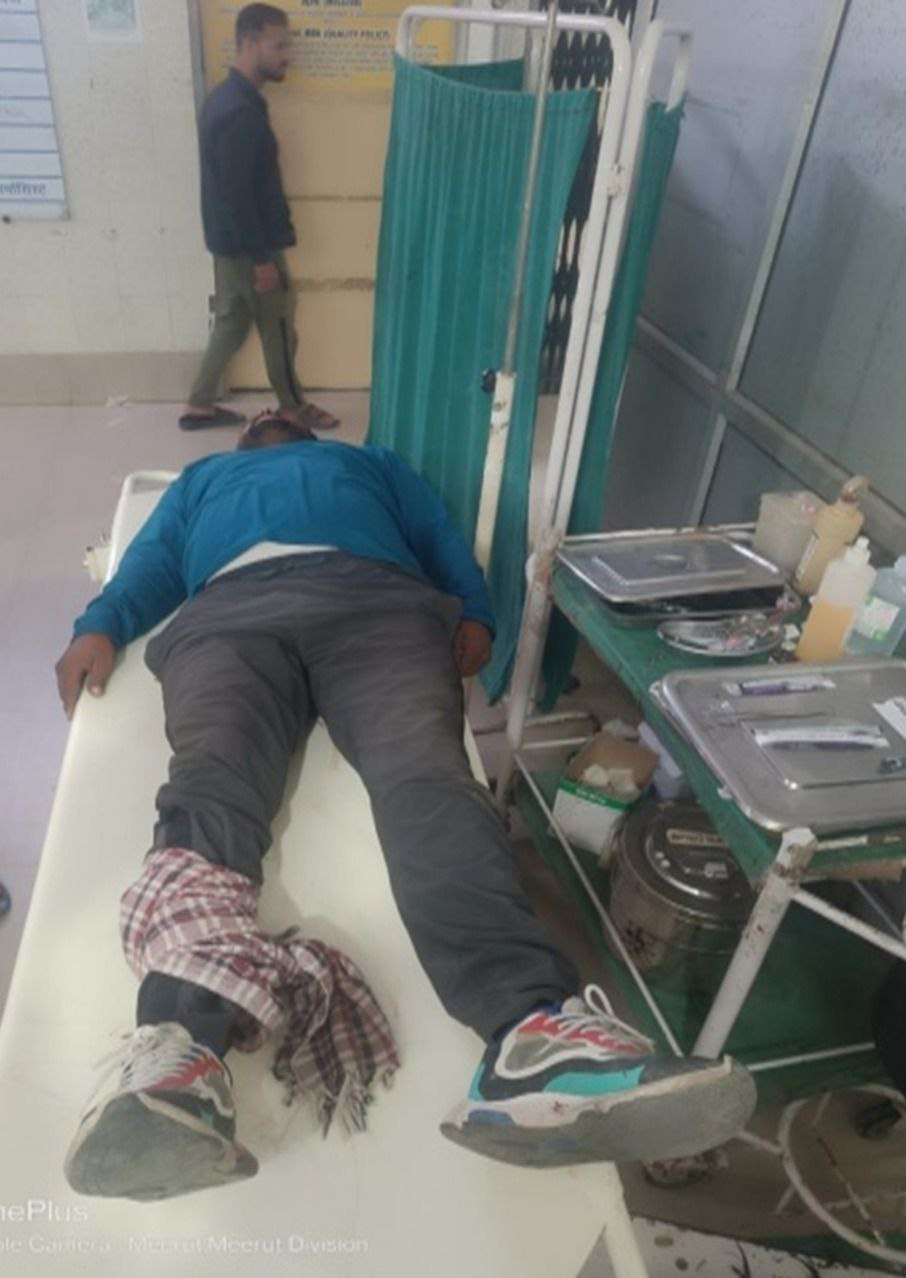मेरठ में 25 हजार के इनामी बदमाश गुलफाम के साथ मुठभेड़, एक घायल एक गिरफ्तार