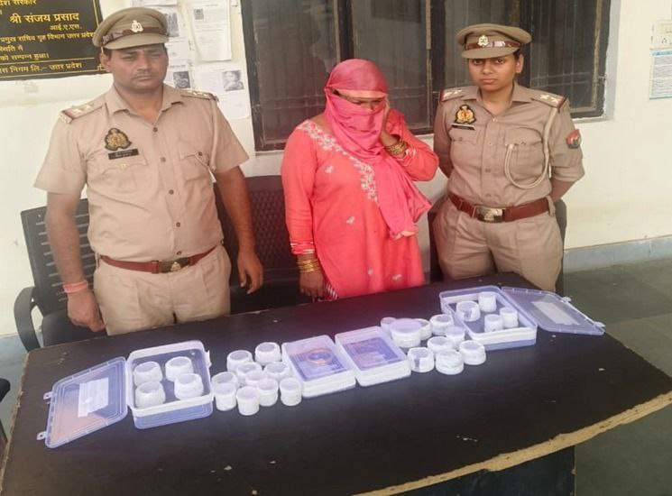 मेरठ में नौकरानी ने की 50 लाख की ज्वेलरी चोरी, पुलिस ने की बरामदगी