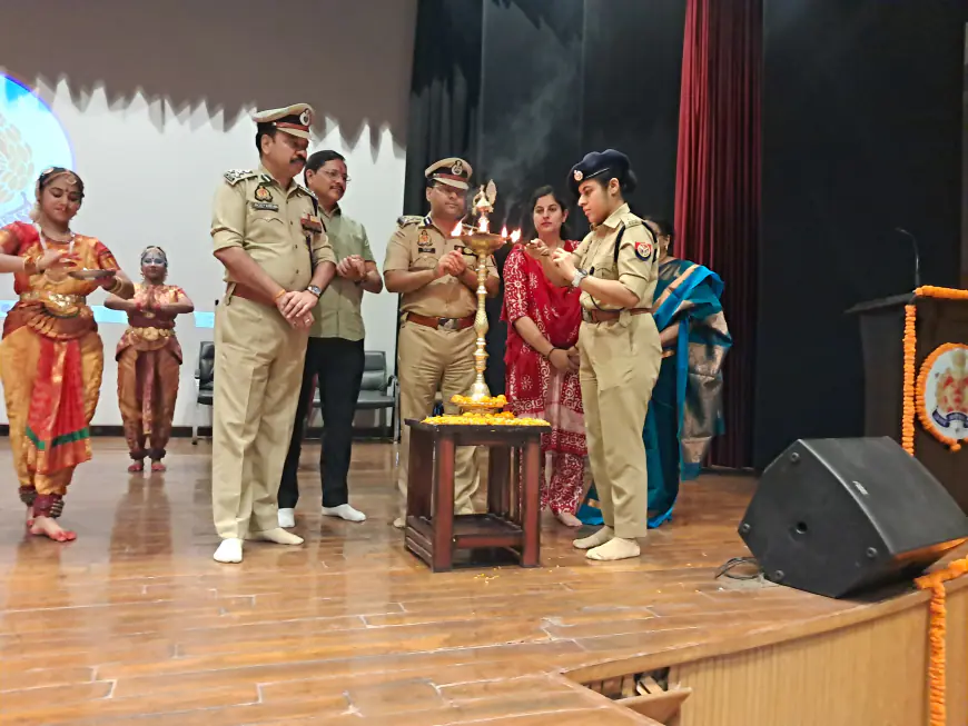 नोएडा पुलिस ने मिशन शक्ति 5 के तहत बहादुर और समाजसेवी महिलाओं को किया सम्मानित