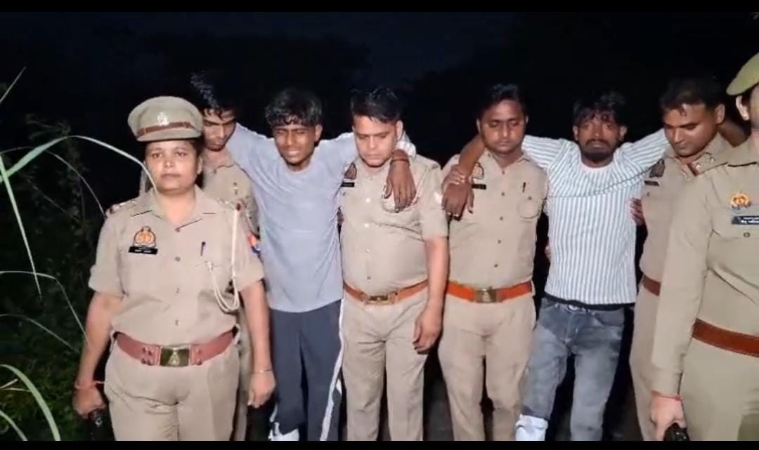 ग्रेटर नोएडा: मेडिकल स्टोर संचालक पर चाकूबाजी करने वाले 5 बदमाश गिरफ्तार, दो मुठभेड़ में घायल