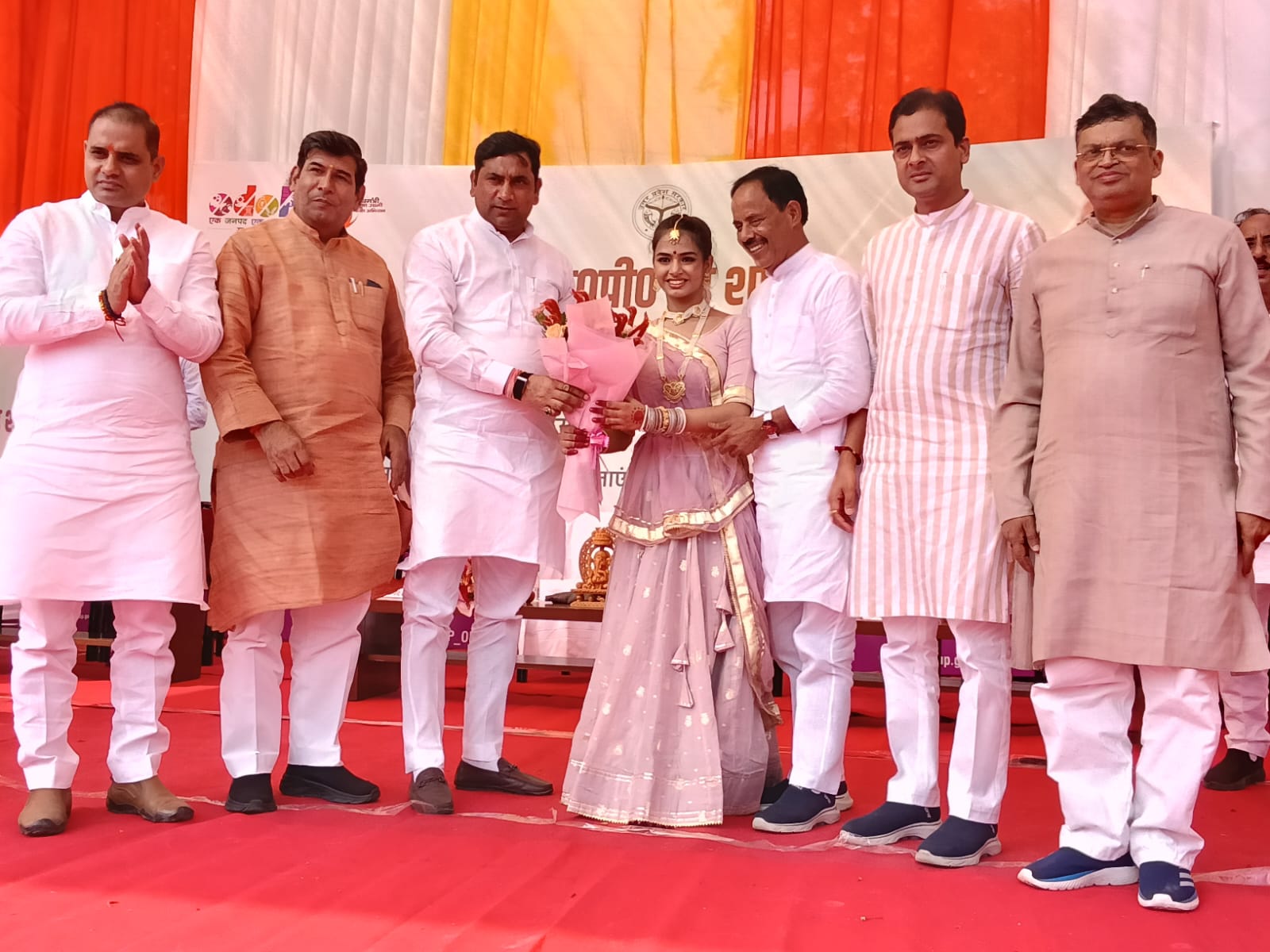 नोएडा में स्वदेशी मेला-2025 का भव्य शुभारंभ, स्थानीय कारीगरों और उत्पादों को मिल रहा बढ़ावा
