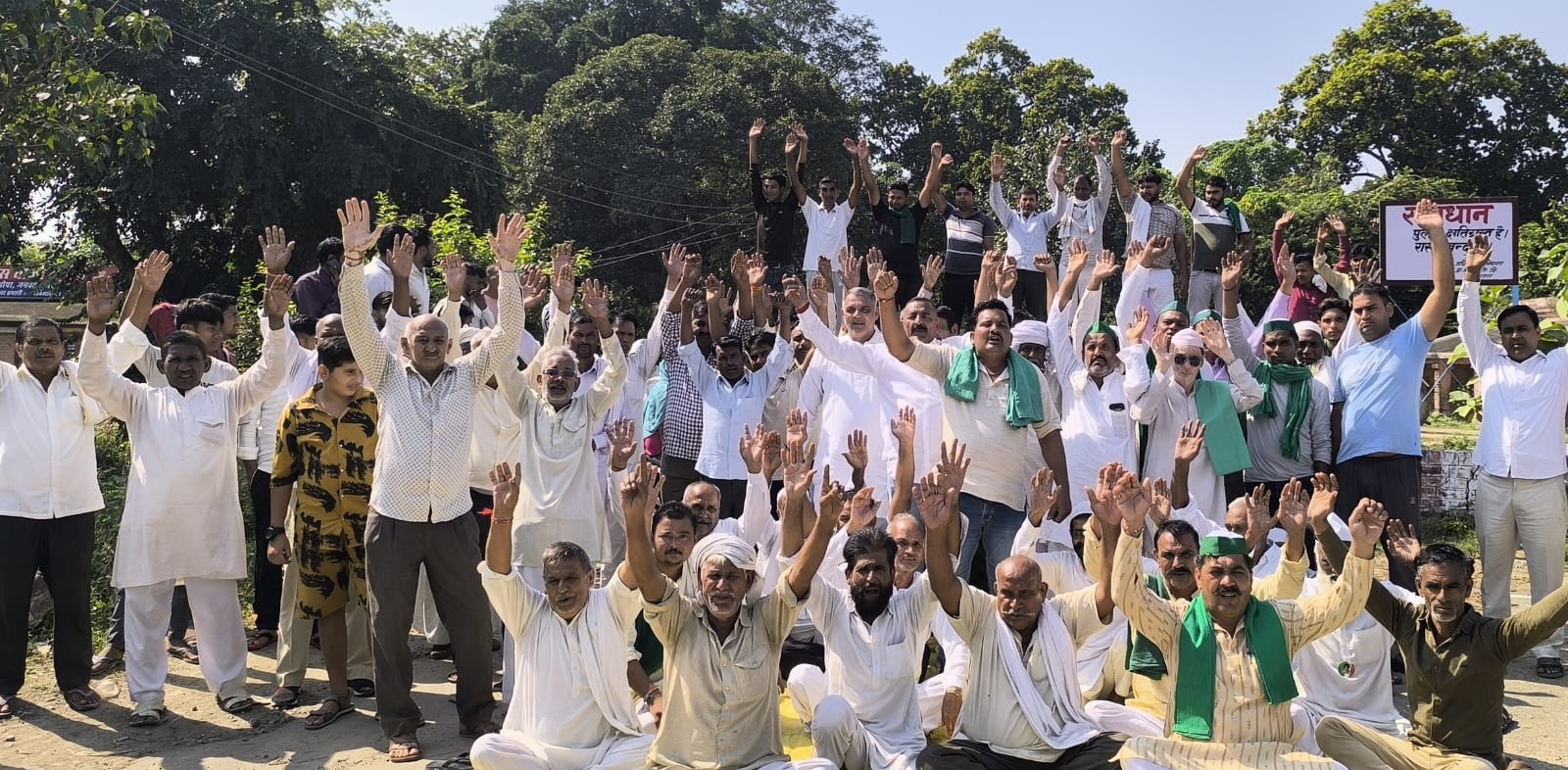 गंग नहर पर पुल बनवाने को भाकियू अराजनैतिक का प्रदर्शन: निरगाजनी झाल पुल क्षतिग्रस्त होने से किसानों का हंगामा