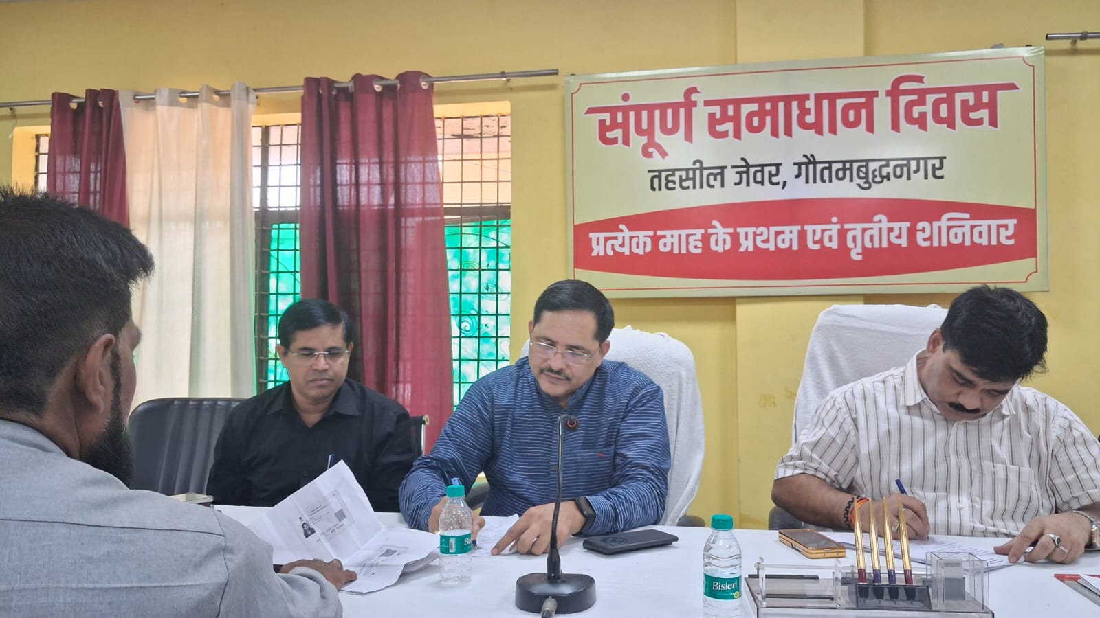 गौतमबुद्ध नगर की दादरी, सदर व जेवर तहसीलों में संपूर्ण समाधान दिवस आयोजित