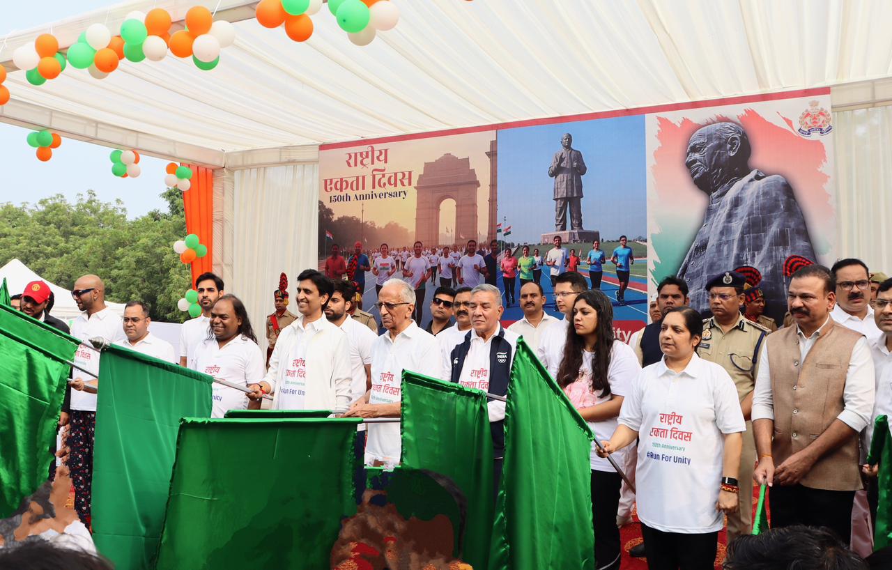 नोएडा में सरदार पटेल की 150वीं जयंती पर “यूनिटी फॉर रन” का आयोजन