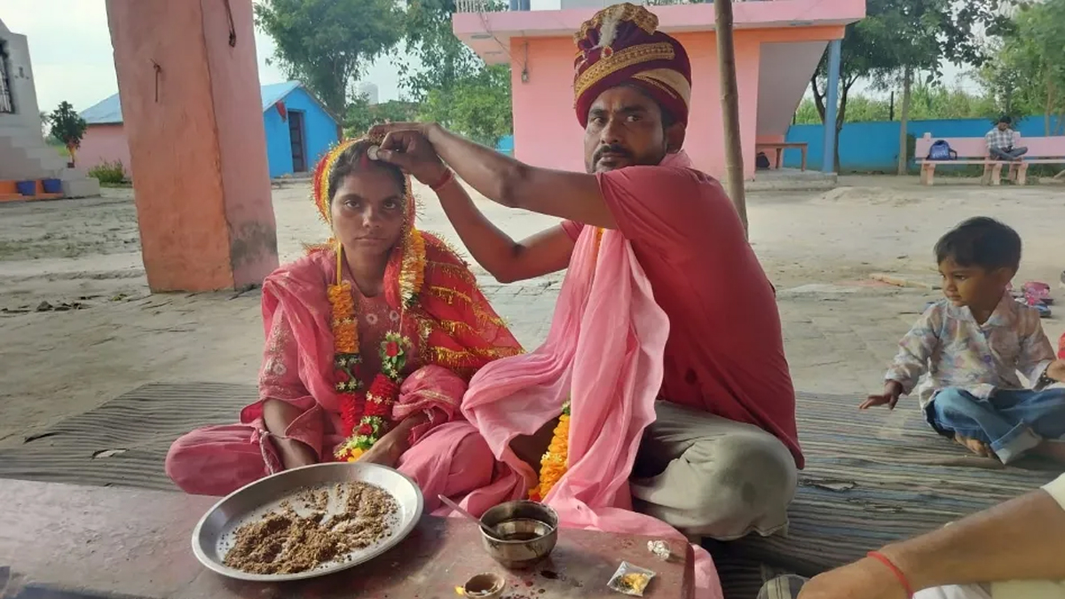 मंदिर में सात फेरे लेकर गौरव की हुई सहरीन, प्यार ने तोड़ी धर्म की दीवार – एकता की बनी मिसाल!