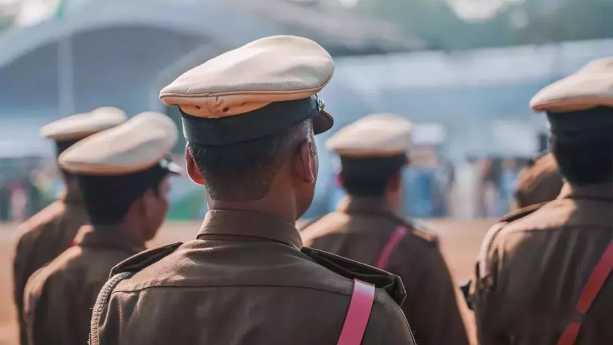 विजयादशमी पर प्रशासन अलर्ट, 1000 पुलिसकर्मी और ड्रोन कैमरे संभालेंगे कमान, सादे कपड़ों में तैनात रहेंगे पुलिसकर्मी