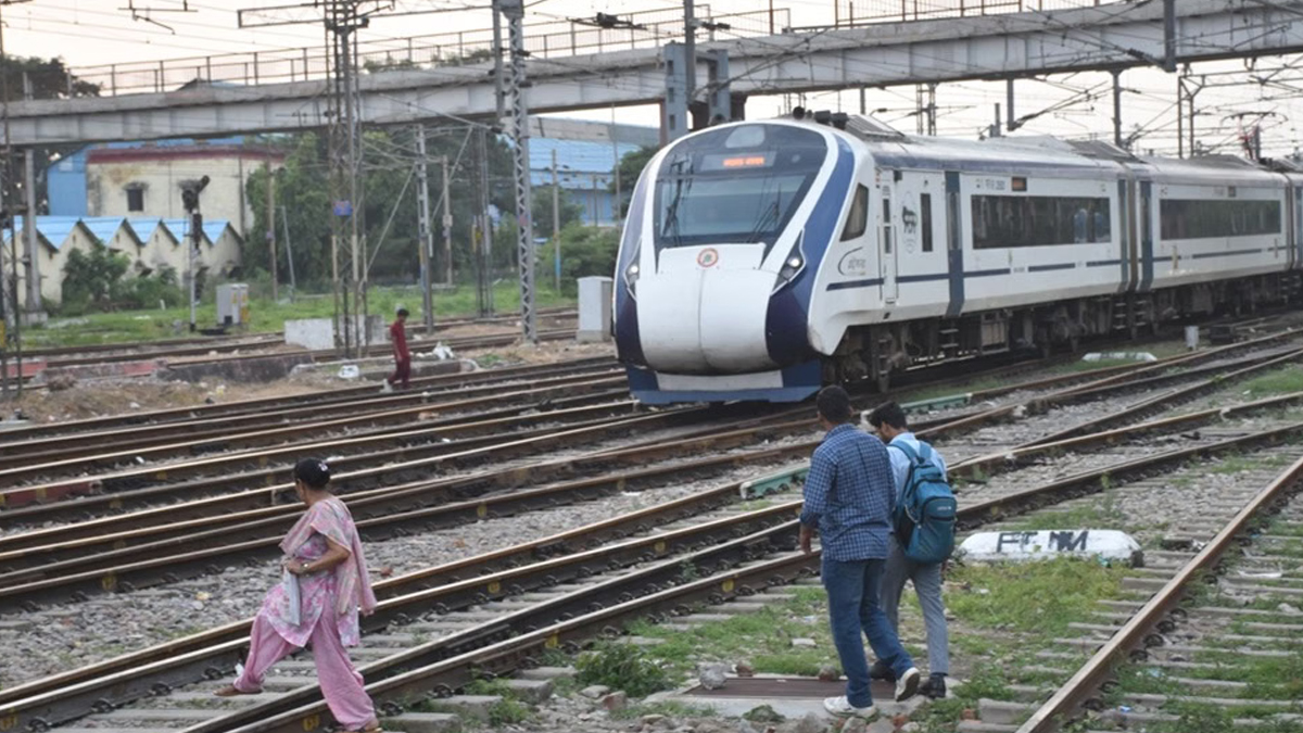 मुरादाबाद लखनऊ रेल लाइन पर बनेंगे आधुनिक आरओबी-एफओबी! 106 करोड़ की परियोजना से खत्म होगी जाम की समस्या