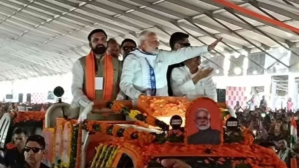 कर्पूरी ठाकुर के गांव से पीएम मोदी का चुनावी शंखनाद, AIMIM-राजद ने शुरू किया टिकट संग्राम