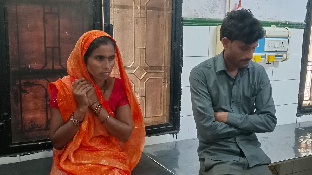 पुरानी रंजिश से भड़का विवाद: संभल में भाई-भाई के बीच लाठी डंडों से मारपीट, पुलिस ने दर्ज किया केस