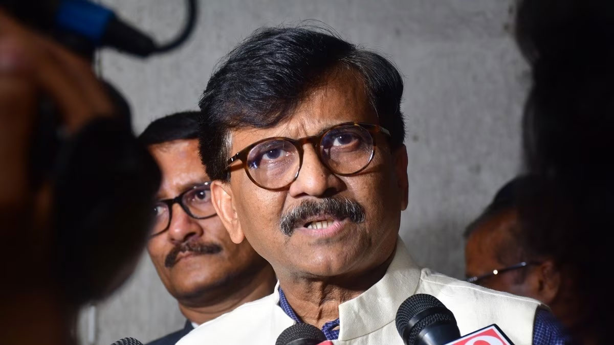संजय राउत ने विपक्षी एकजुटता पर दिया जोर: मुंबई को भाजपा और अदाणी समूह के खतरे से बचाने की अपील