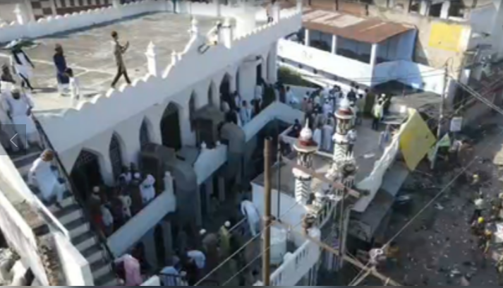 बरेली हंगामे के नए ड्रोन वीडियो में सामने आए, गलियों में भागते दिखे प्रदर्शनकारी