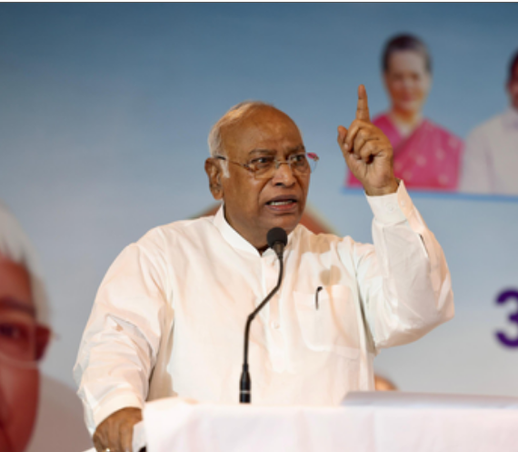 पेसमेकर ट्रांसप्लांट के बाद कांग्रेस अध्यक्ष खड़गे को मिली अस्पताल से छुट्टी, जल्द शुरू करेंगे काम