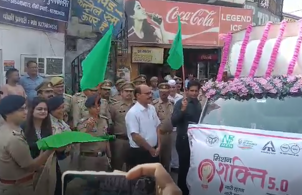 मुजफ्फरनगर में मिशन शक्ति LED वैन को हरी झंडी, साइबर जागरूकता बढ़ाने पर फोकस