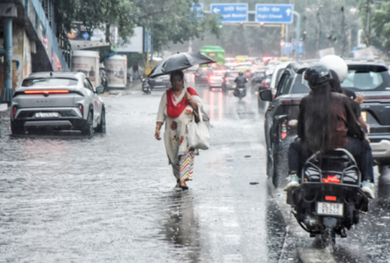 दिल्ली-एनसीआर में मौसम का बदला मिजाज, आईएमडी ने येलो अलर्ट जारी किया