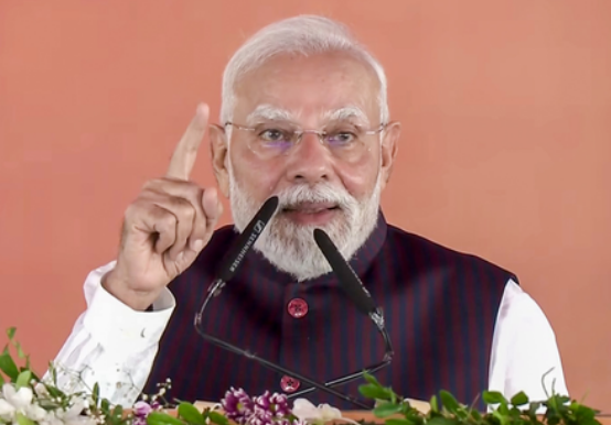 महर्षि वाल्मीकि के आदर्श विचारों का हमारे समाज और परिवार पर गहरा प्रभाव रहा है- पीएम मोदी