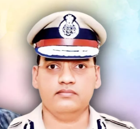 हरियाणा के वरिष्ठ IPS अधिकारी ने की आत्महत्या, पत्नी है IAS अफसर, सीएम के साथ गई है विदेश 
