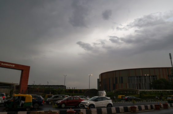 दिल्ली-एनसीआर में आज बादल, 9 से 13 अक्टूबर तक रहेगा साफ और शुष्क मौसम
