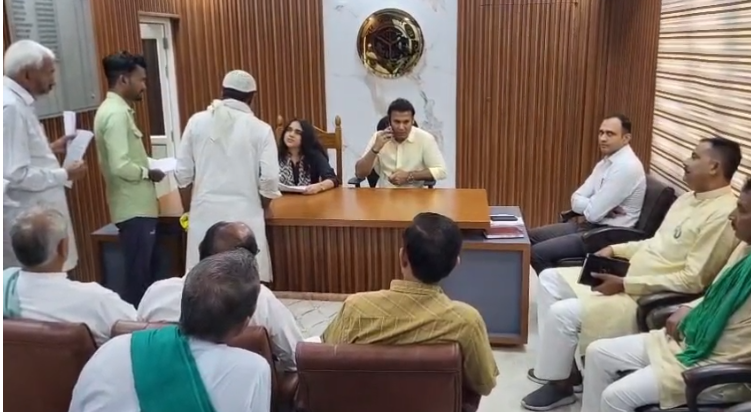शामली में मिशन शक्ति के तहत 21 बेटियों को मिली प्रशासनिक जिम्मेदारी, डीएम और एसपी बनी बेटियां