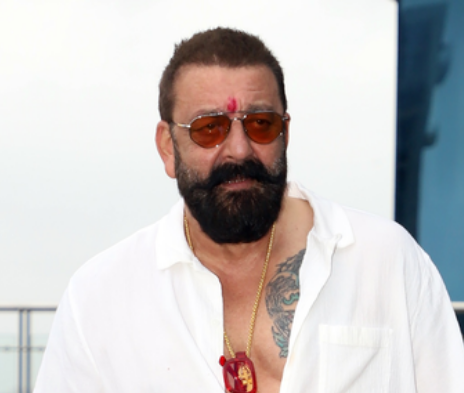 पूजा भट्ट ने सुनाया ‘दुश्मन’ शूटिंग का किस्सा, कैसे संजय दत्त ने बारटेंडर को डराया