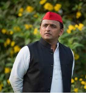 अखिलेश यादव का फेसबुक पेज ब्लॉक- सोशल मीडिया पर मचा हंगामा, सपा का बड़ा आरोप!