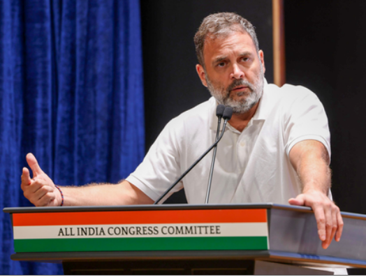 राहुल गांधी ने अफगान विदेश मंत्री की प्रेस कॉन्फ्रेंस से महिला पत्रकारों को बाहर रखने पर केंद्र को घेरा, प्रियंका गांधी के बयान का किया समर्थन