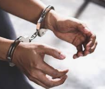 लखनऊ के इंदिरा नगर से 50 हजार का इनामी बदमाश गिरफ्तार, गोंडा पुलिस को सौंपा गया