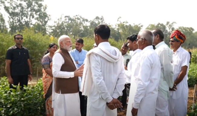 प्रधानमंत्री मोदी ने किसानों के लिए ₹35,440 करोड़ की योजनाओं का शुभारंभ, कृषि आत्मनिर्भरता पर विशेष जोर