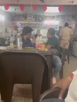 गाजियाबाद में पुलिसकर्मियों का ठेके की कैंटीन में उत्पात, कर्मचारियों से की मारपीट,वीडियो वायरल