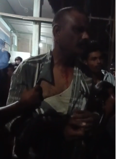 मुजफ्फरनगर में मासूम से छेड़छाड़: भीड़ के हत्थे चढ़ा आरोपी, 'मुझे मार दो' कहकर लगाई जान की गुहार,पुलिस ने किया गिरफ्तार