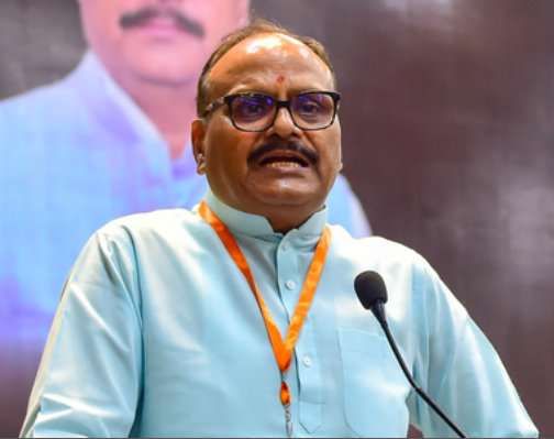 यूपी स्वास्थ्य विभाग में भ्रष्टाचार: डिप्टी सीएम ने वेतनवृद्धि रोकने, वसूली और विभागीय कार्यवाही के दिए आदेश