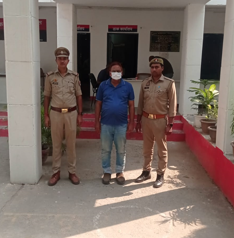 ग्रेटर नोएडा में मस्जिद की लीज राशि में ₹12.38 लाख की धोखाधड़ी, एक गिरफ्तार, 8 फरार