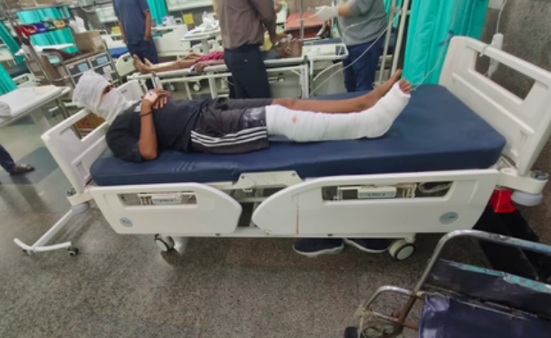 दिल्ली के द्वारका में मुठभेड़ के बाद हत्या का वांछित आरोपी ऋषभ उर्फ रितिक गिरफ्तार, एक इंस्पेक्टर घायल